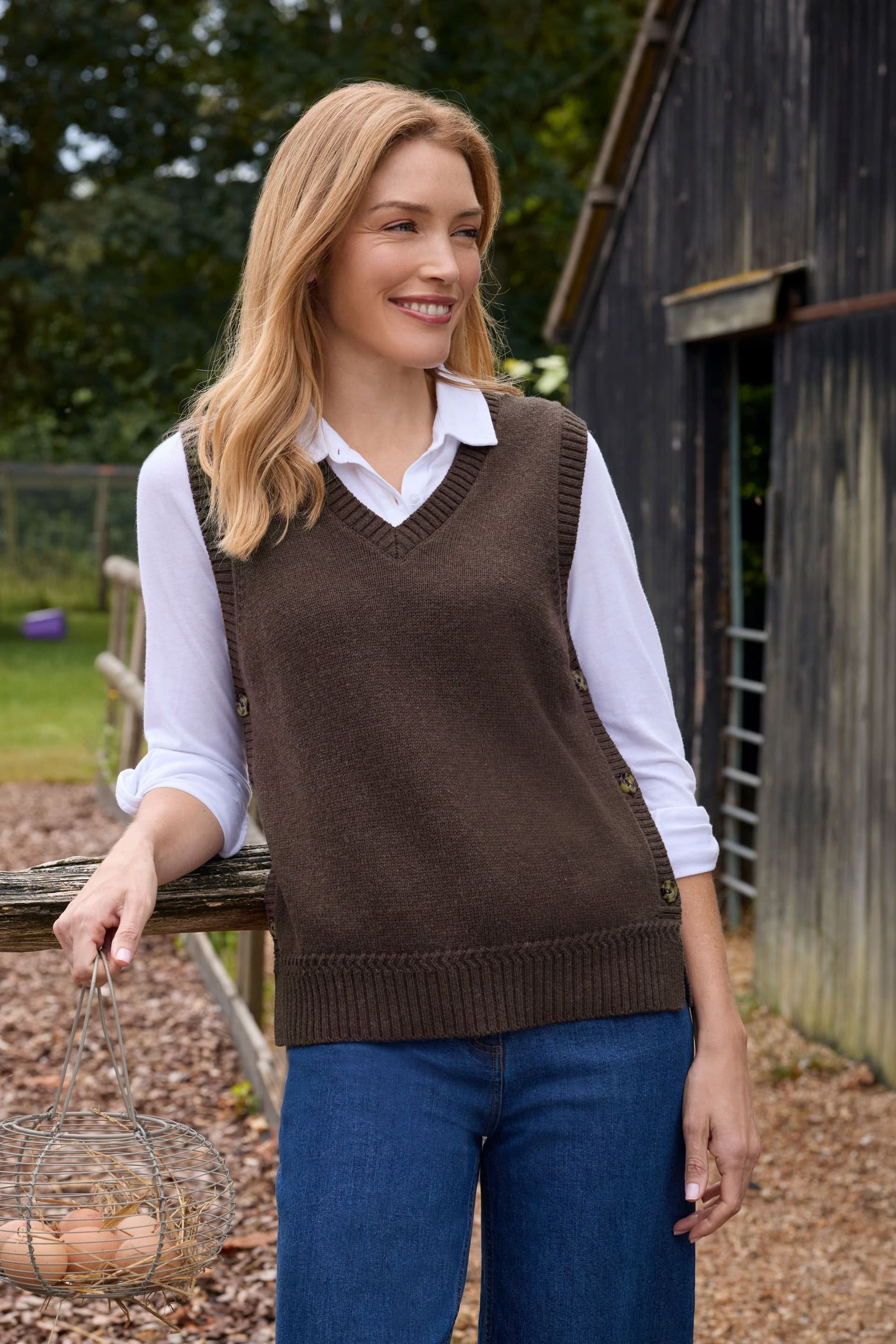 WoolOvers WoolOvers Women's V-Neck Tank With Side Buttons in Brown