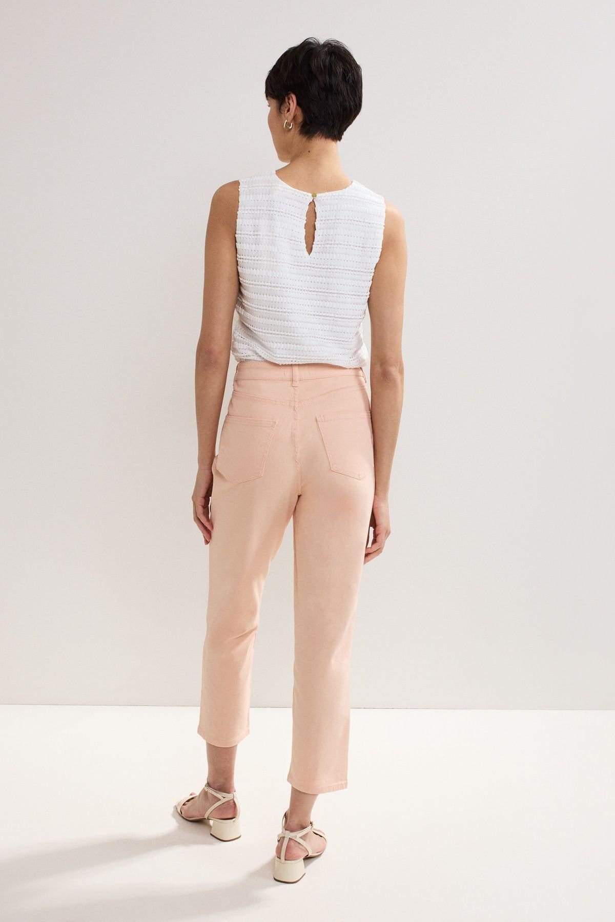 Phase Eight Phase Eight Women's Lindsey Cropped Straight Leg Jean in Pale Pink - 4