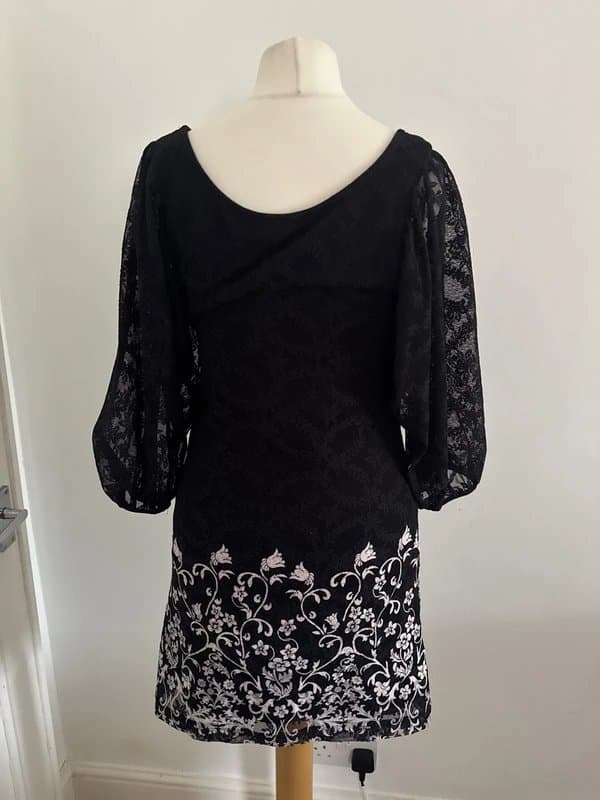 Dorothy Perkins Dorothy Perkins Black Lace Shift Dress UK 8 Floral Embroidered Mesh Sleeves