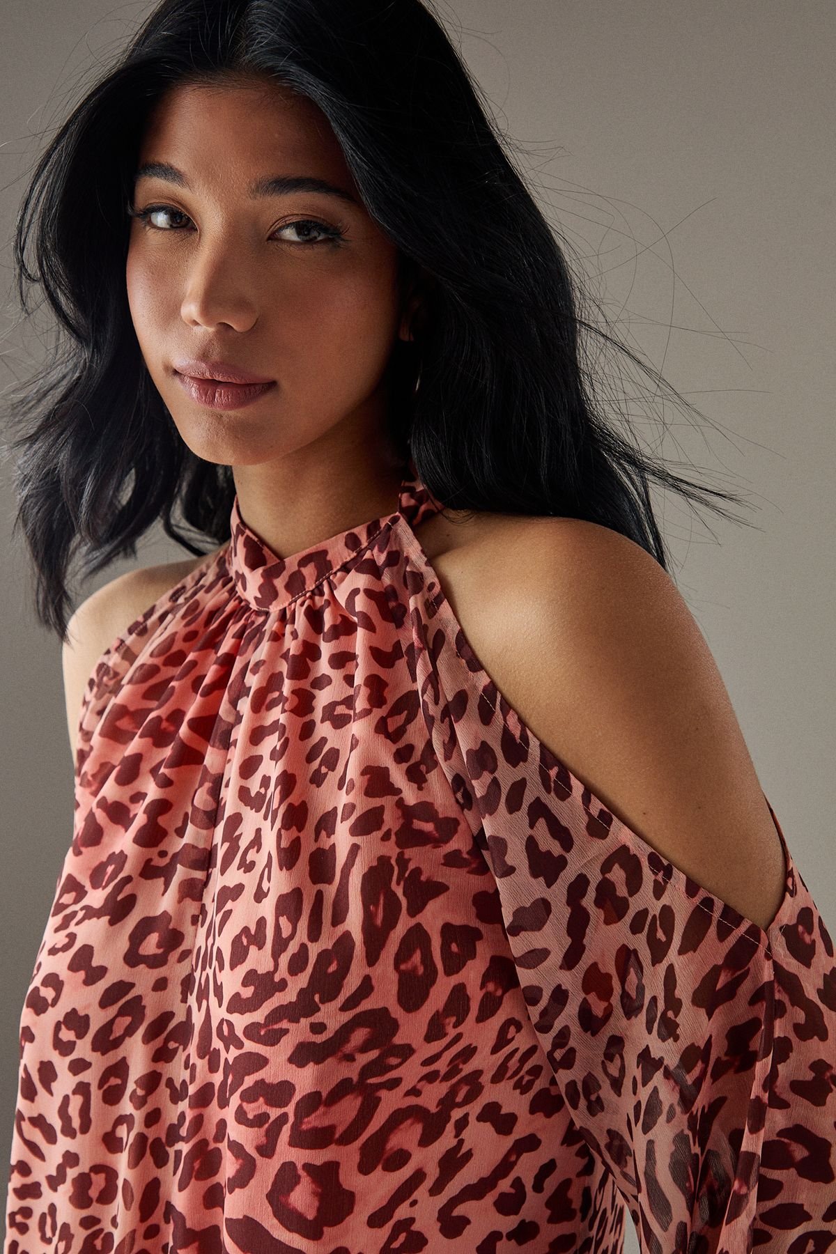 Warehouse Warehouse Women's Bohemian Halter Cold Shoulder Flared Sleeve Jumpsuit in Leopard - 4