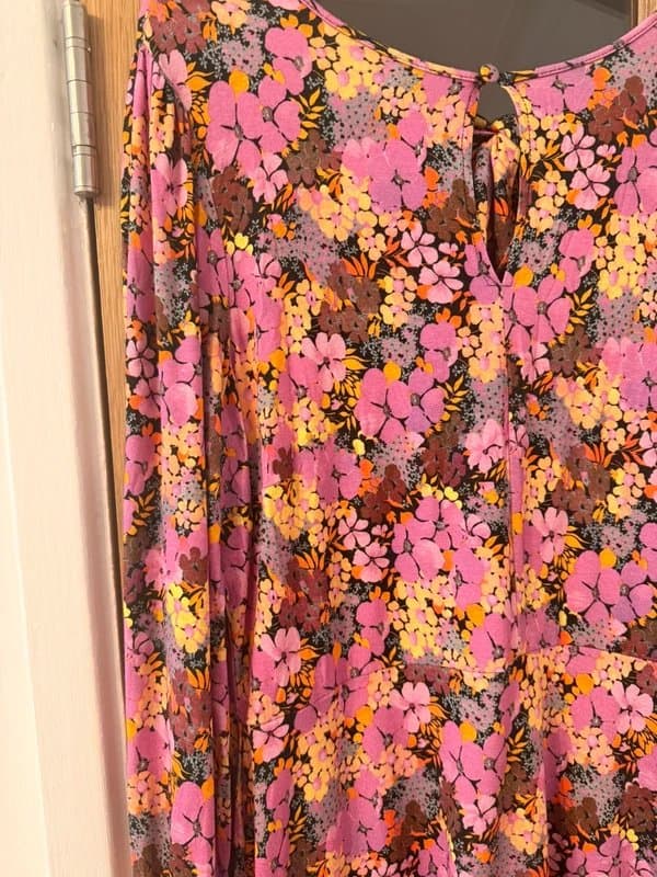 ASOS ASOS pink 70s floral mini jersey dress size 16