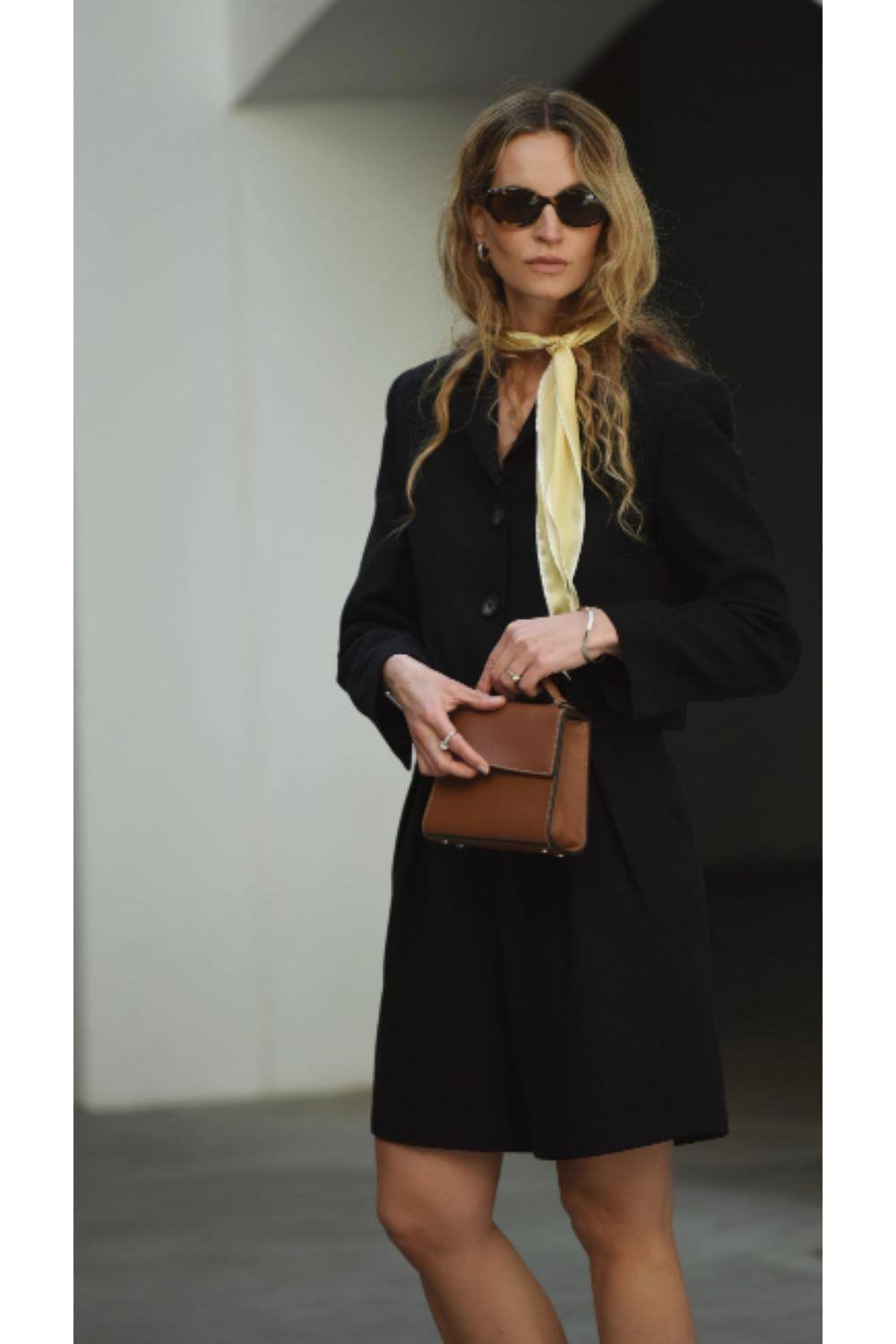 Labeca Labeca Women's Tara Wool Relaxed Shorts in Black - 3