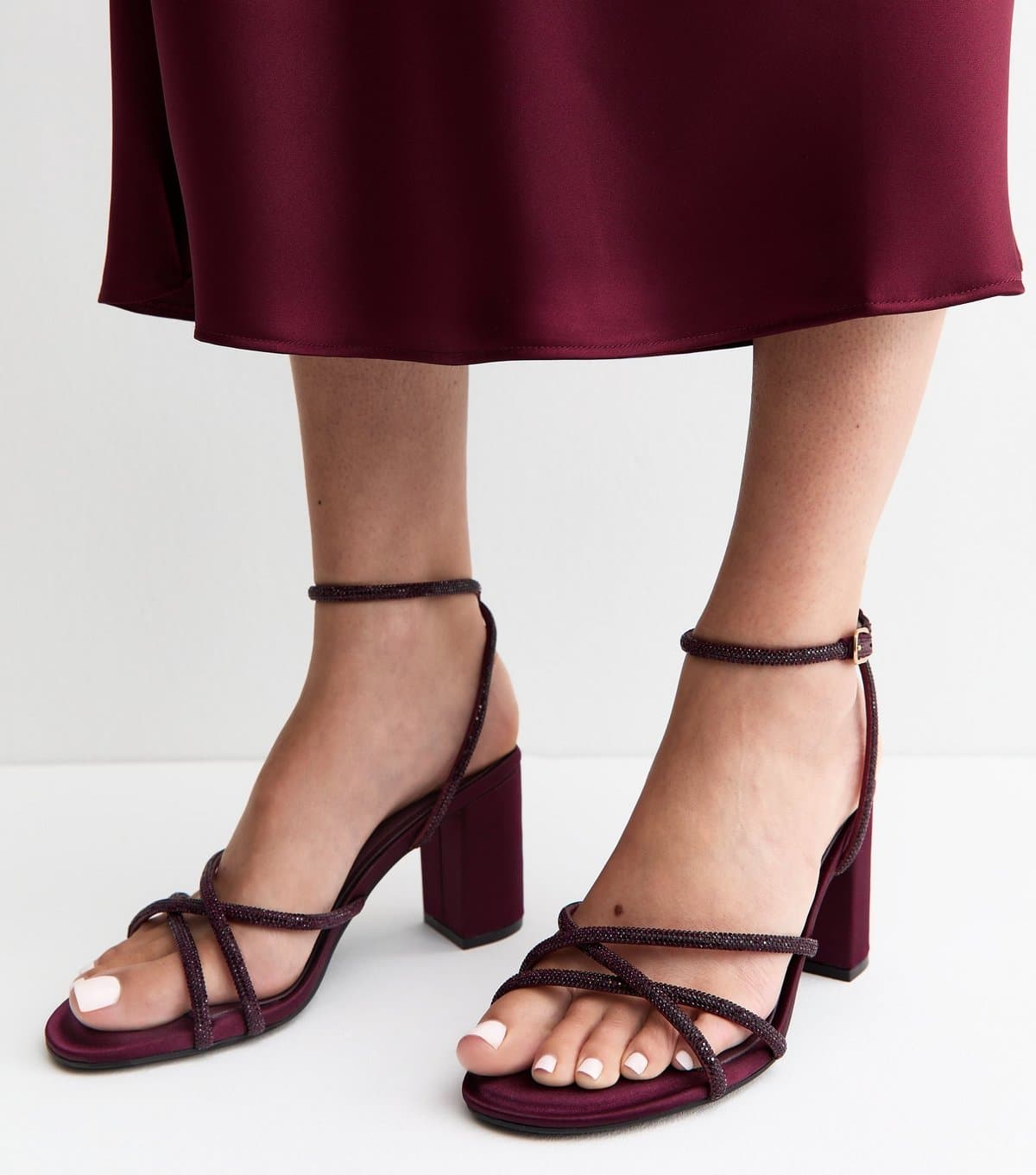 New Look Women's Wide Fit Dark Burgundy Satin Sparkly Block Heel Sandals Vegan New Look