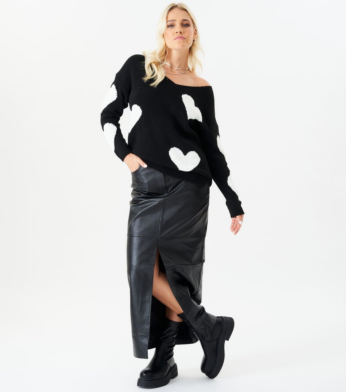 Gini London Women's Black Heart Knit Jumper Gini London New Look - 2