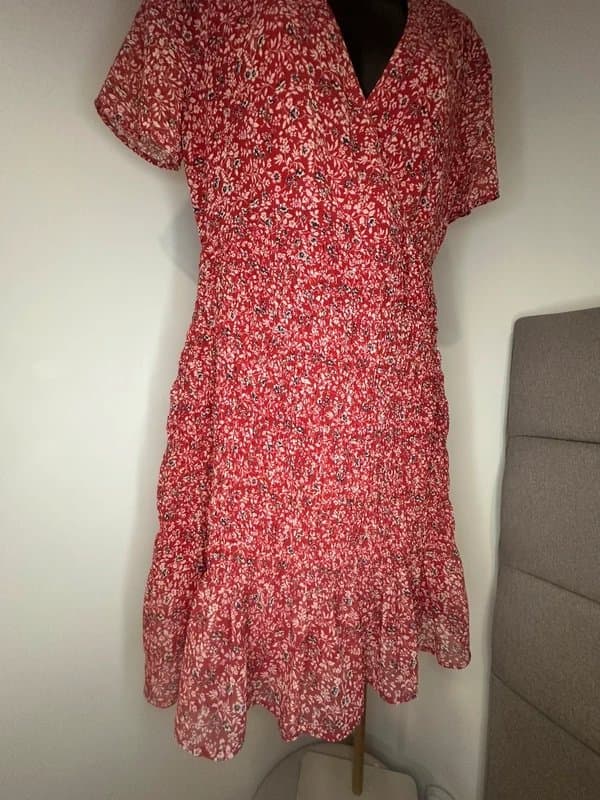 Bershka Bershka Ruched Floral Dress