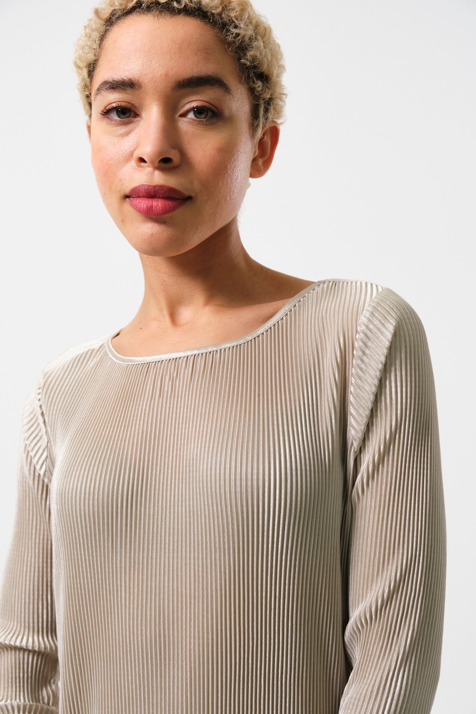 Louche Louche Women's Joeva Pleated Midi Dress - Stone in Beige - 3