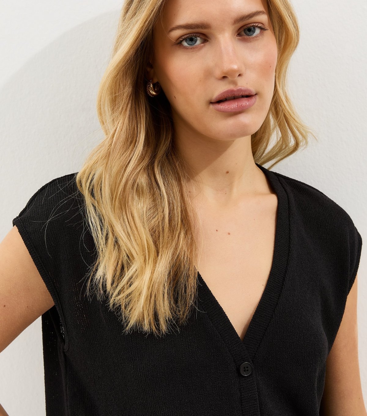 New Look Women's Black Soft Touch Button Up V-Neck Top New Look - 2