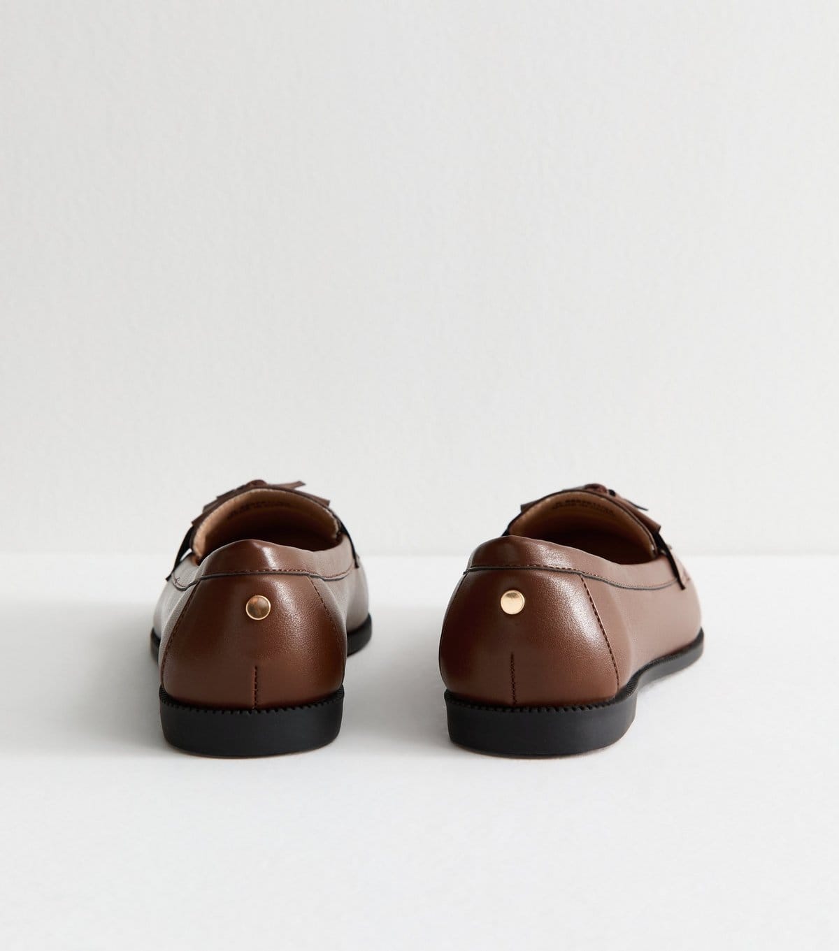 New Look Women's Extra Wide Fit Brown Tassel Detail Loafers New Look - 4
