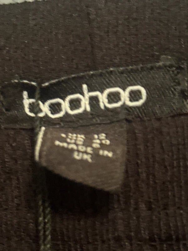 Boohoo New with tags boohoo wide leg trousers