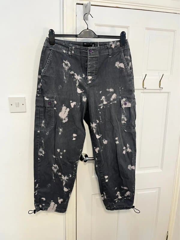 ASOS Design ASOS Design Cargo Trousers - Men’s W33 L32 – Grey Bleach Wash – Great Condition
