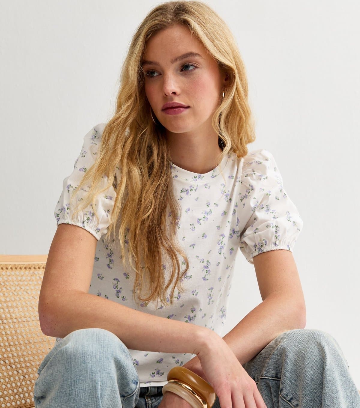 New Look Women's White Cotton Floral Puff Sleeve T-Shirt New Look
