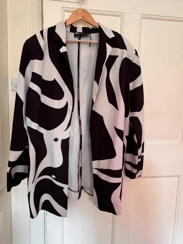 ASOS Curve ASOS Luxe Curve Abstract Monochrome Co-Ord Suit UK 20