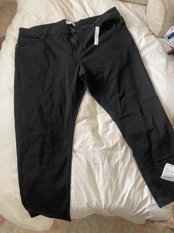 ASOS Design Men’s black jeans - New with tags