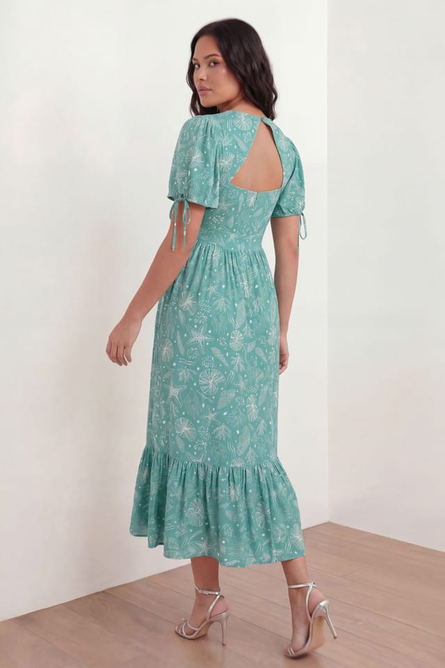 Lovedrobe Lovedrobe Women's Seashell Print Short Sleeve Open Back Midaxi Dress in Teal - 2