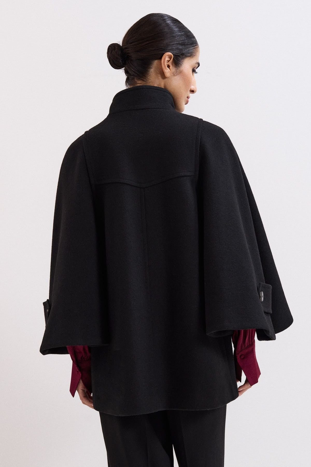 Phase Eight Phase Eight Women's Katlin Cape Coat in True Black - 4