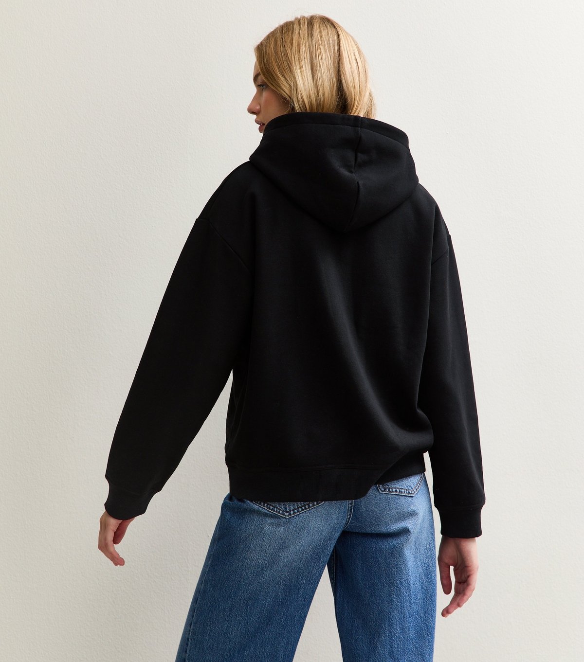 New Look Women's Black Relaxed Drop Shoulder Hoodie New Look - 4