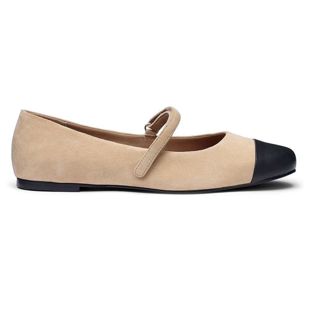 Hotter Hotter Women's 'Sigrid' Chic Mary Janes in Cream