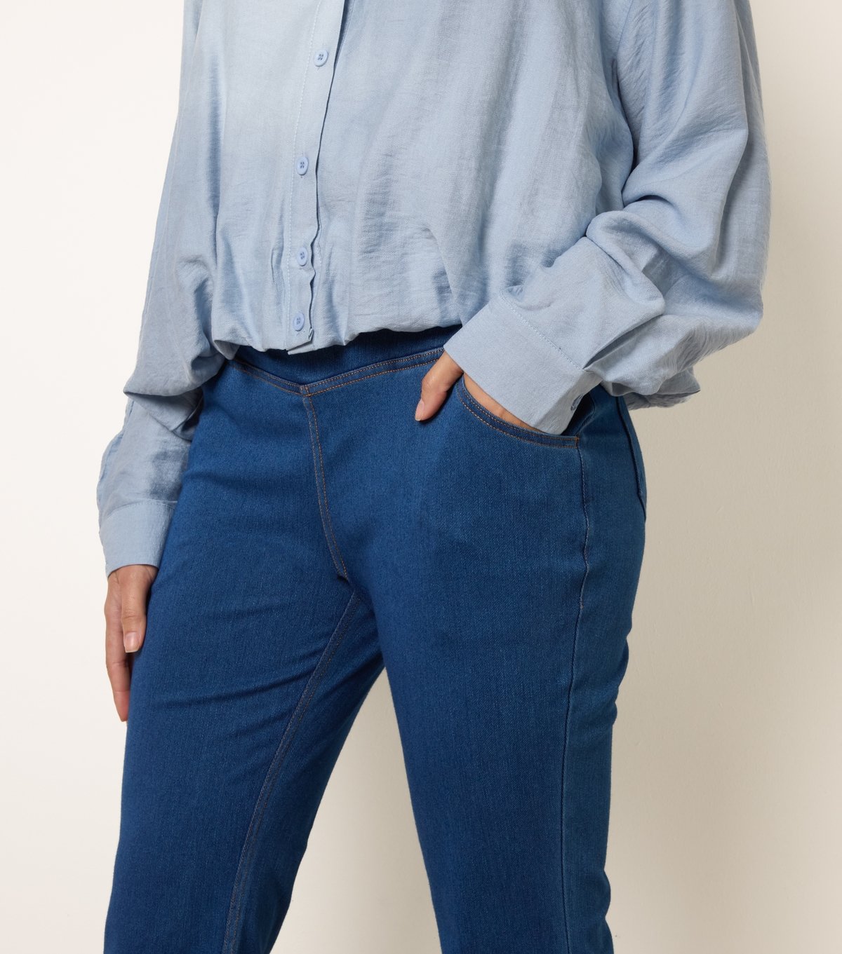 Blue Vanilla Women's Blue Flared Leg Jeans Blue Vanilla New Look - 3