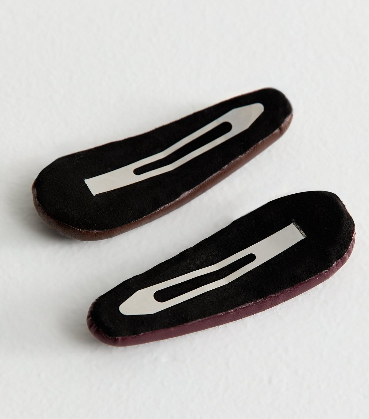 New Look Pack of 2 Brown and Burgundy Faux Leather Hair Slides New Look - 3