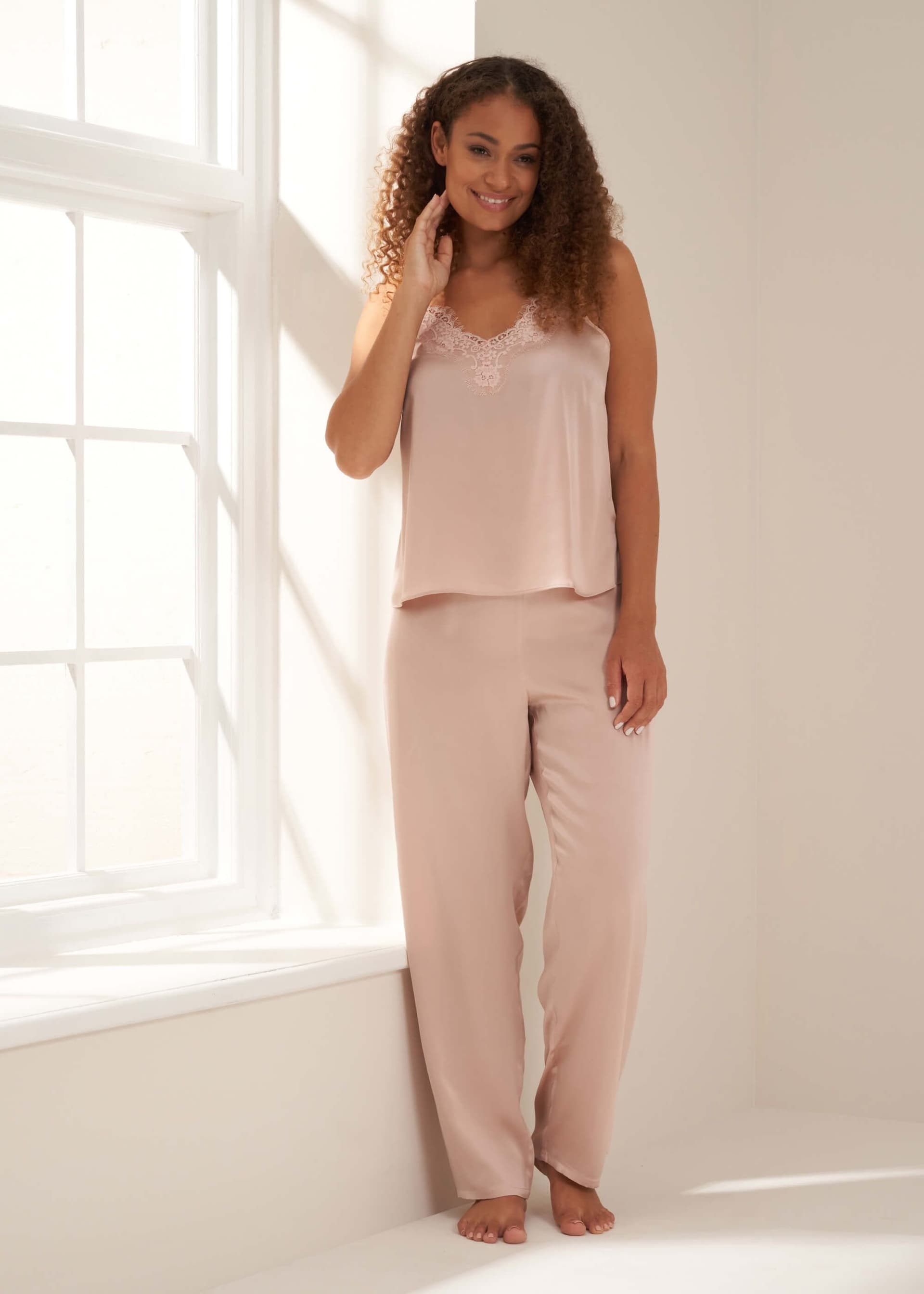 Truly Truly Women's Silk Cami & Trouser Set in Baby Pink