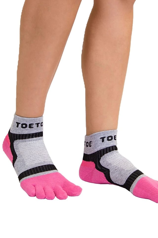 TOETOE TOETOE Men's 1 Pack Sports Light Runner Toe Socks in Pink - 3