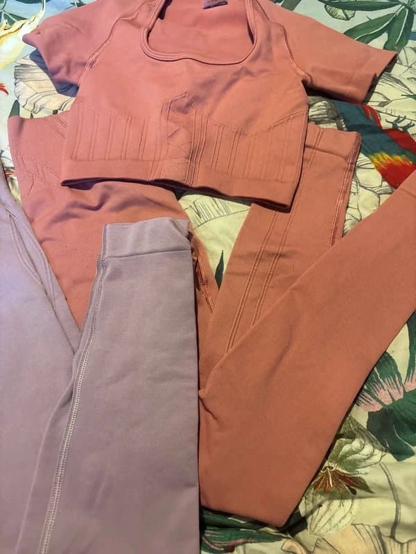 Gymshark Bundle of Gymshark matching sets Pink and li