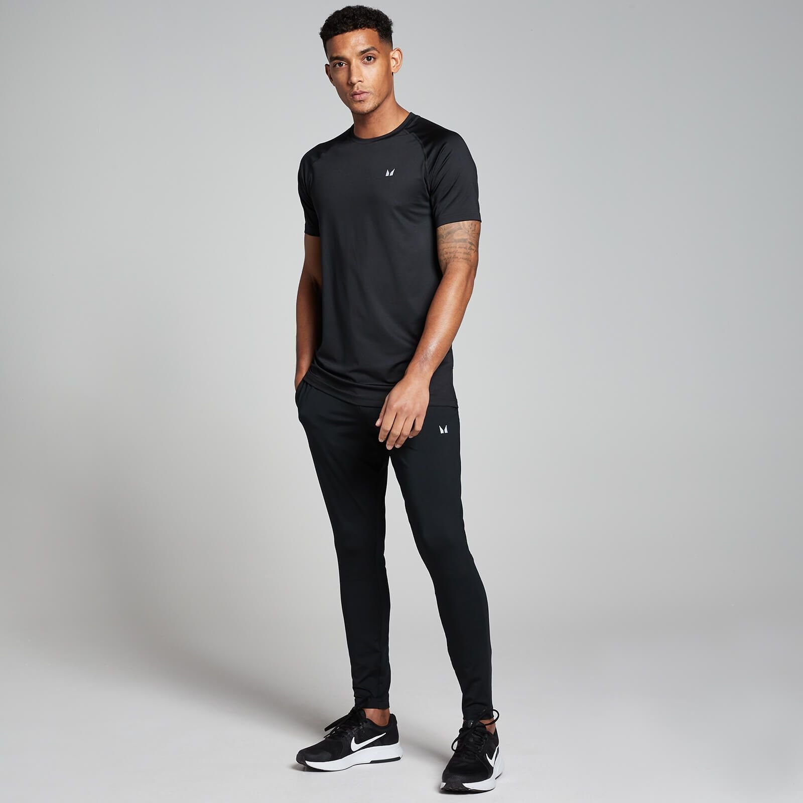 MyProtein Myprotein Men's Training Short Sleeve T-Shirt in Black - 3