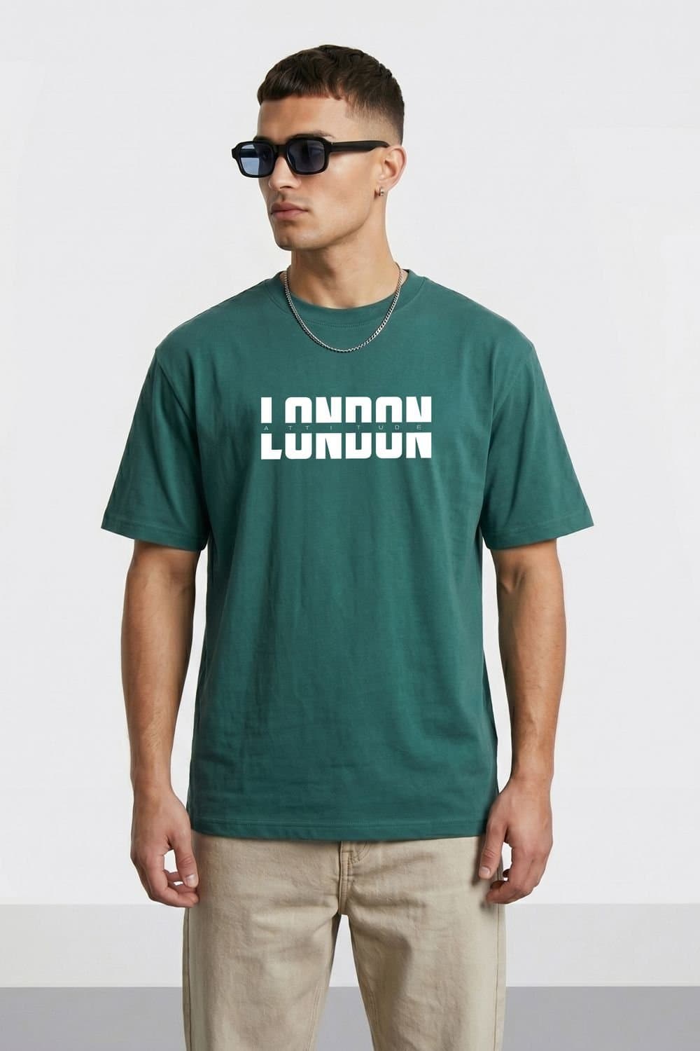 LONDON ATTITUDE LONDON ATTITUDE Men's Essential Split Graphic Premium Cotton T-Shirt in Green