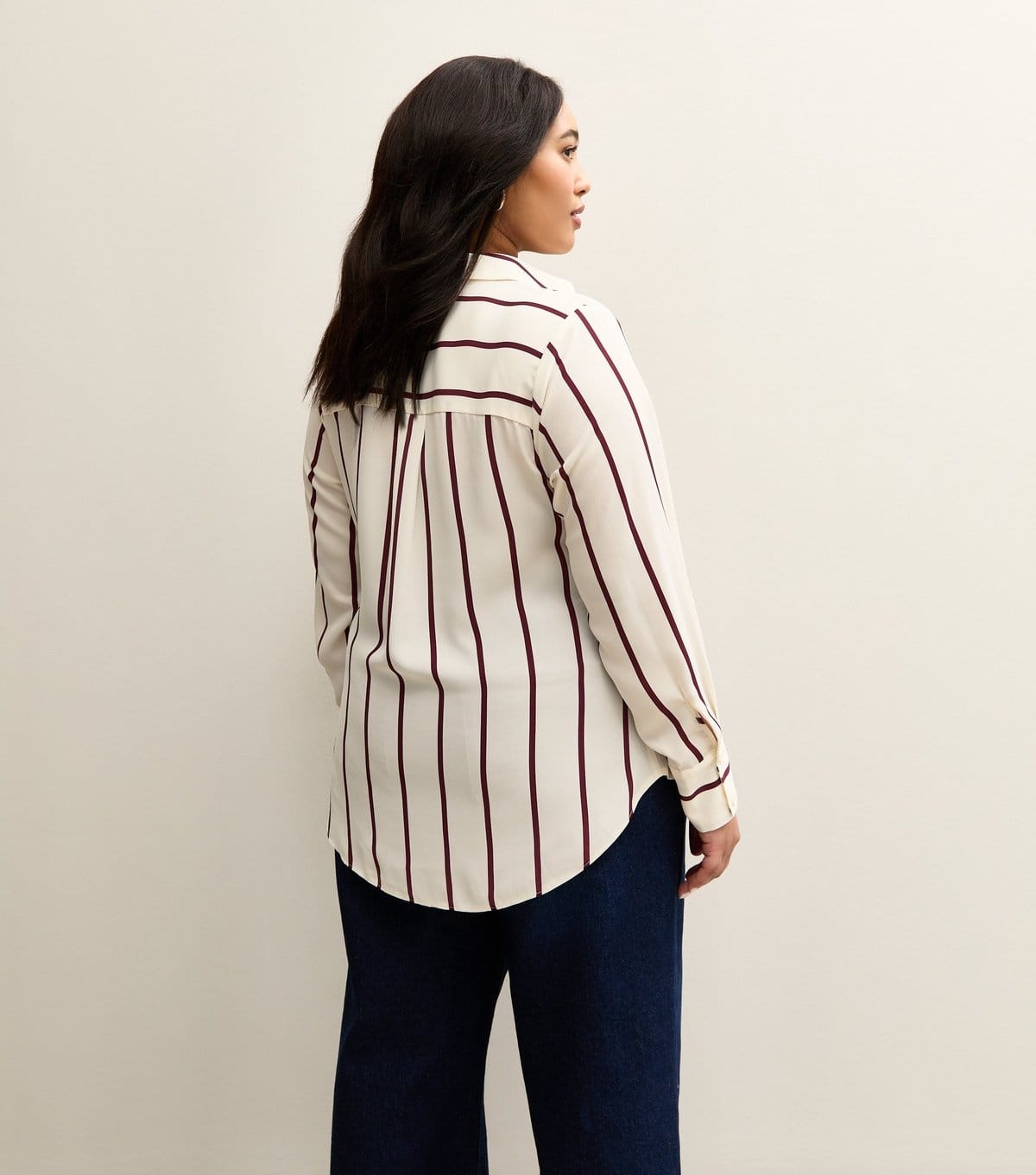 New Look Women's Plus Size White and Red Striped Shirt Curves New Look - 4