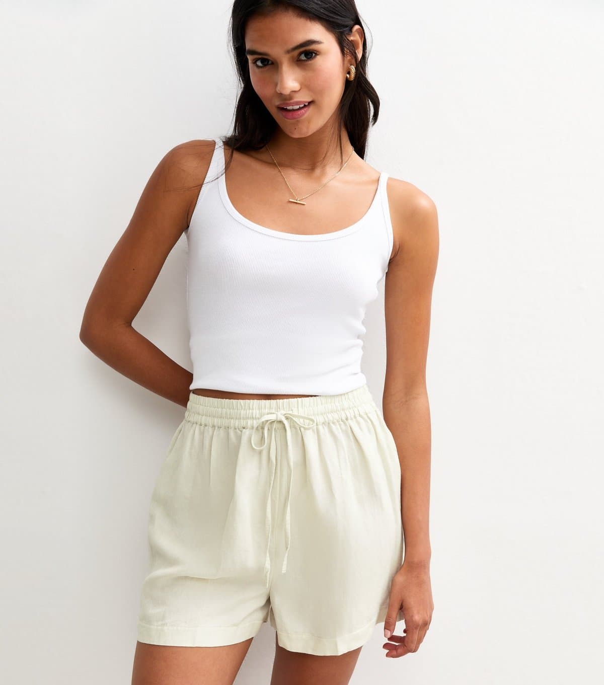 New Look Women's Light Green Tie Waist Linen Blend Shorts New Look