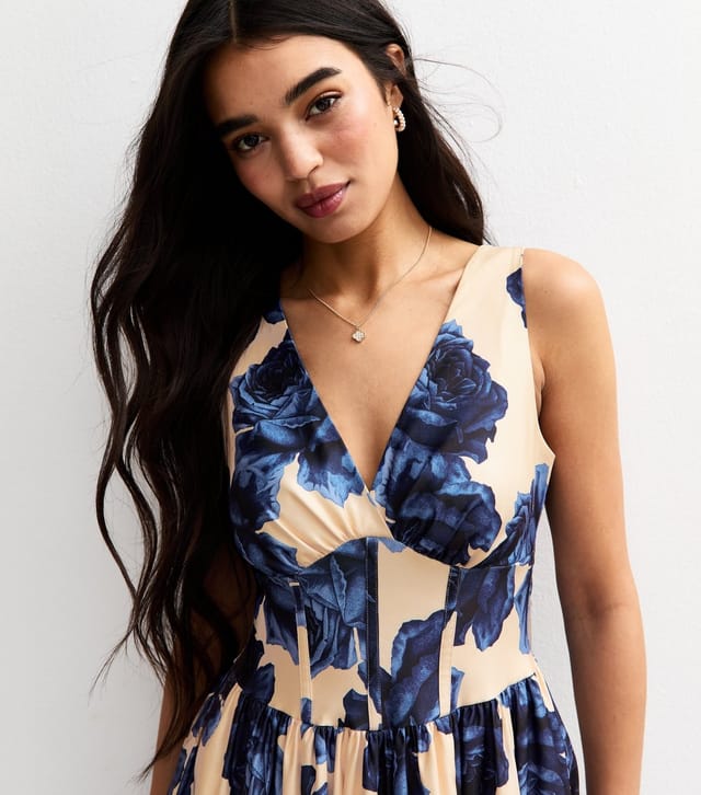 New Look Women's Blue Rose Print V-Neck Midi Dress New Look - 3