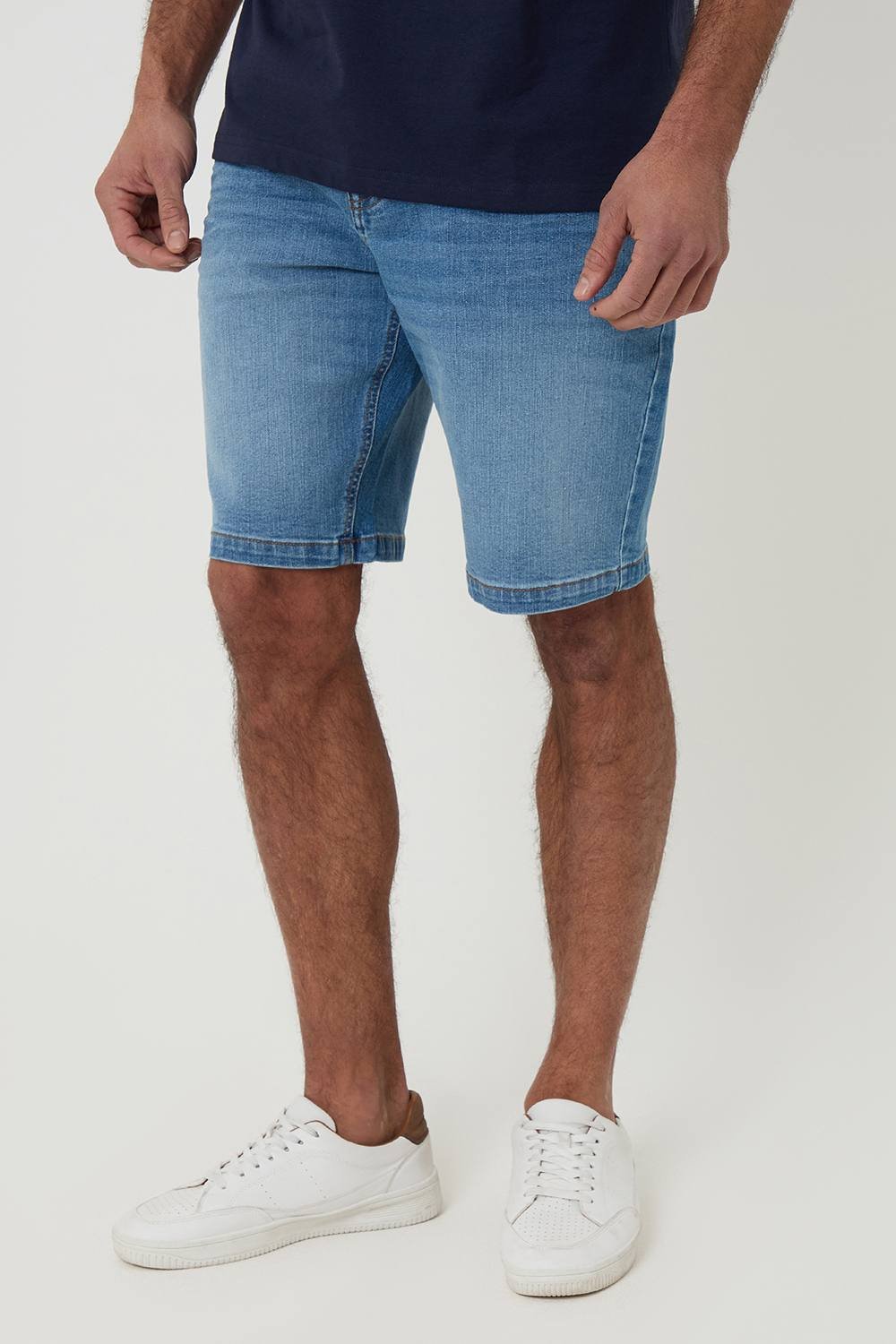 Threadbare Threadbare Men's Turn Up Denim Shorts in Pale Blue - 3