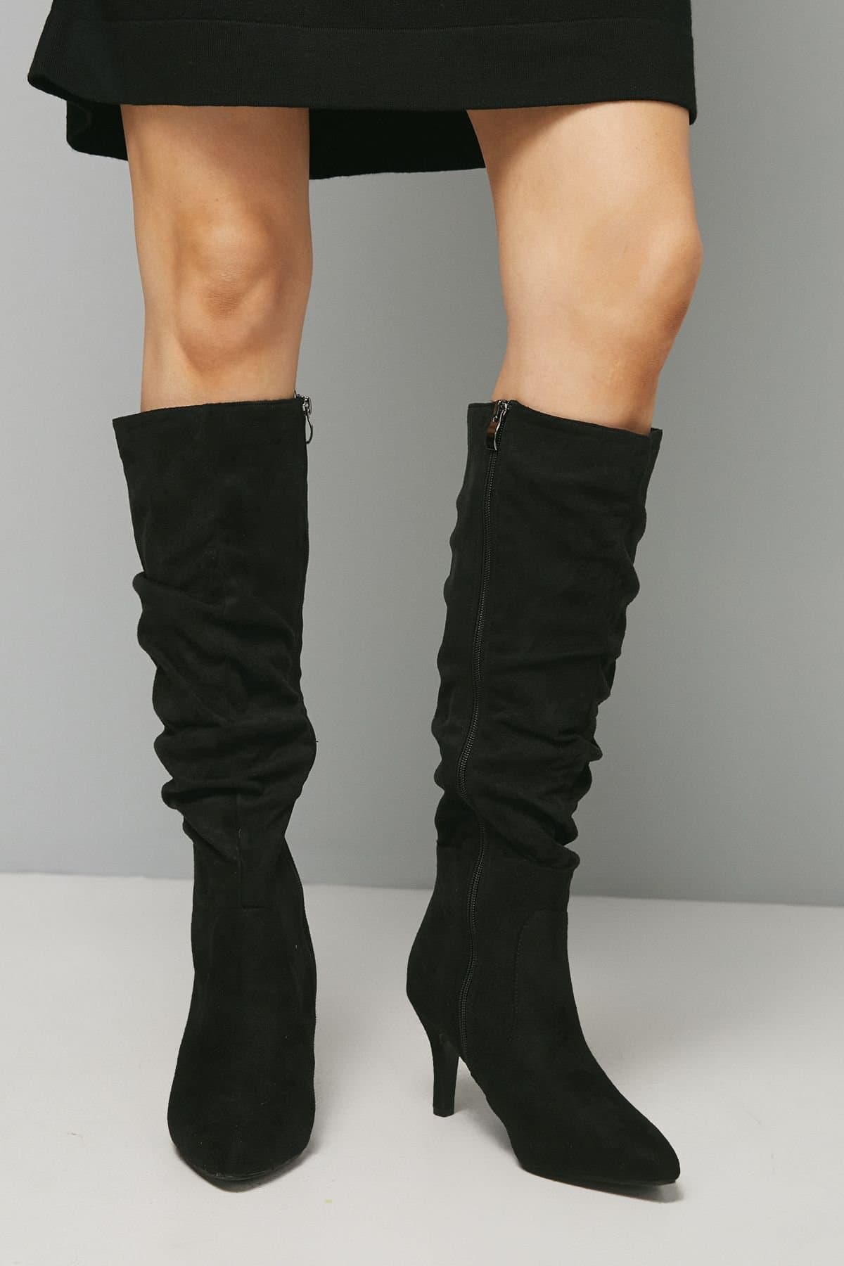 Wallis Wallis Women's Hista Ruched Mid Heel Pointed Knee Boots in Natural Black