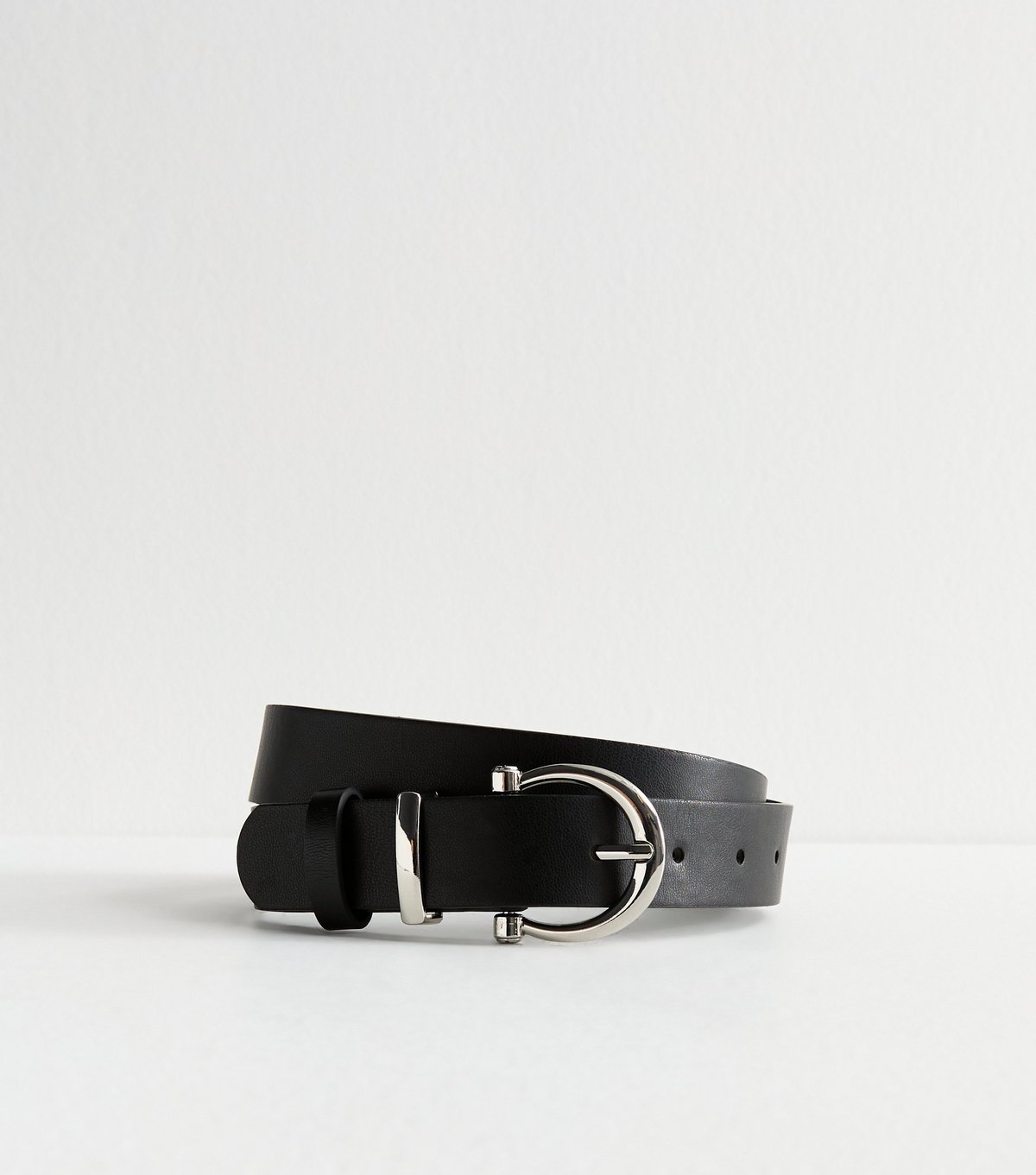 New Look Black Faux Leather Buckled Belt New Look - 2