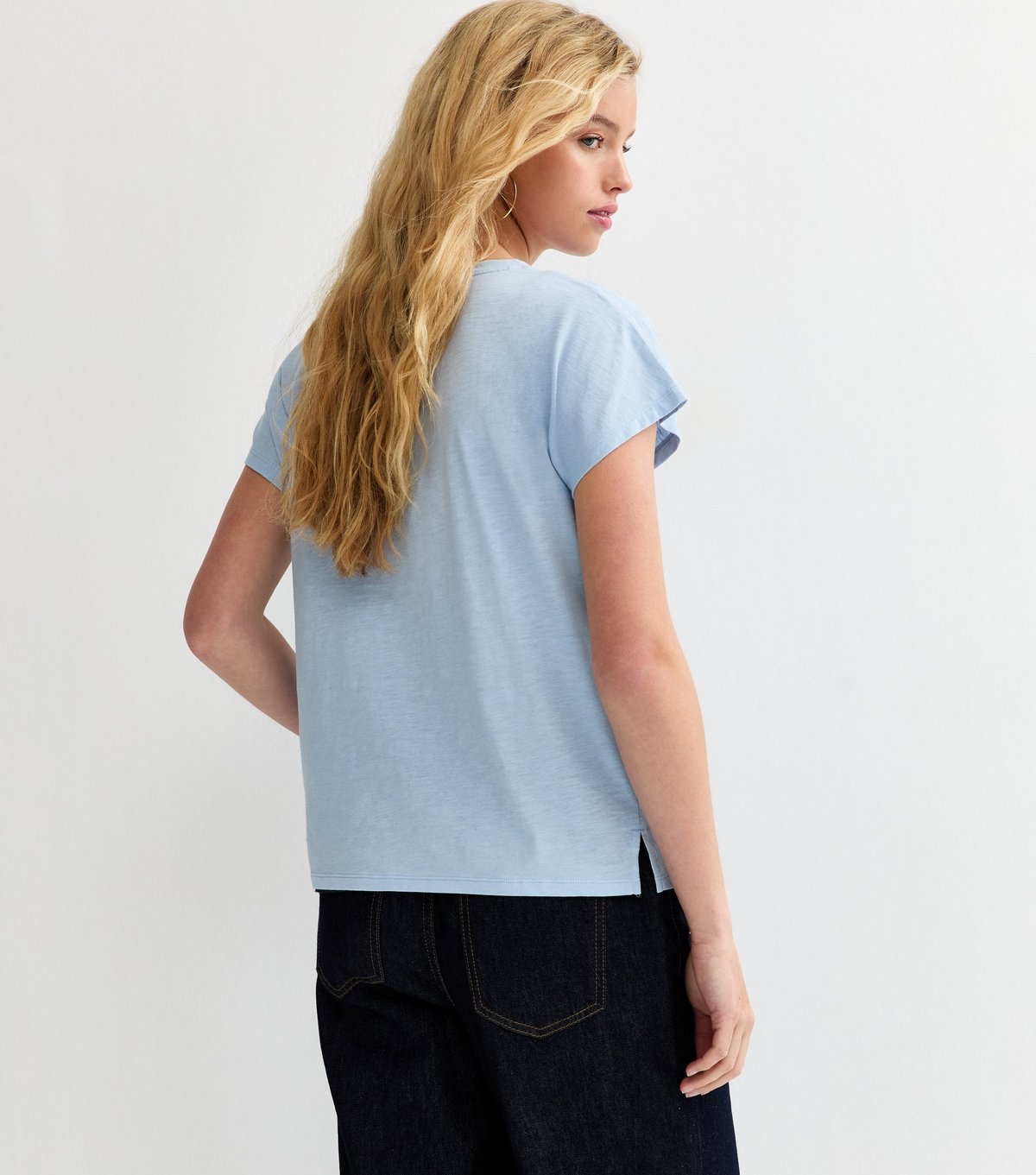 New Look Women's Light Blue Grown On Sleeve T-Shirt New Look - 4