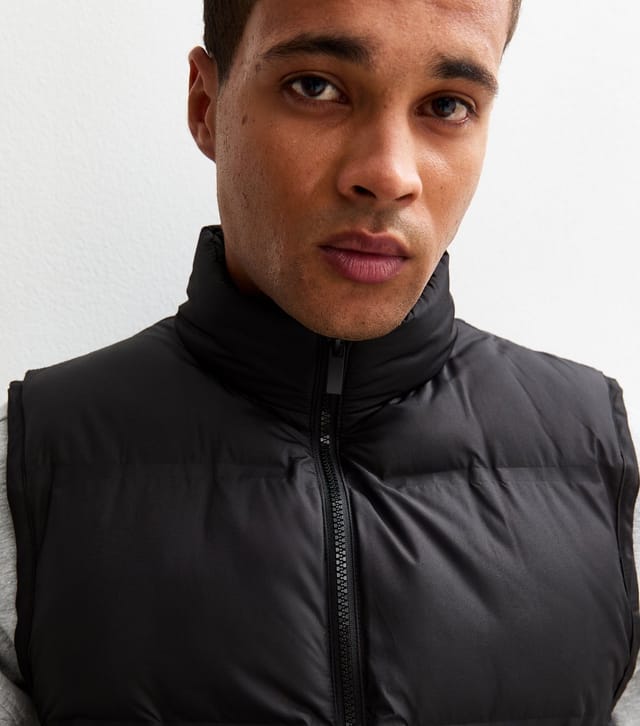 New Look Men's Black Regular Fit Sleeveless Heatseal Puffer Gilet New Look - 3