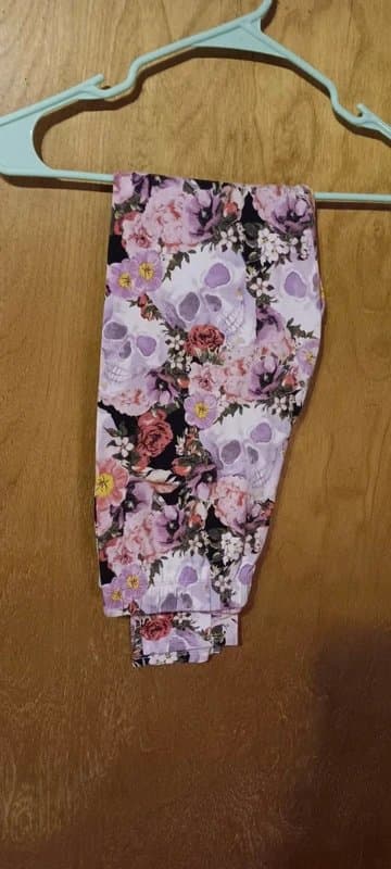 New Look Skull top with matching pants