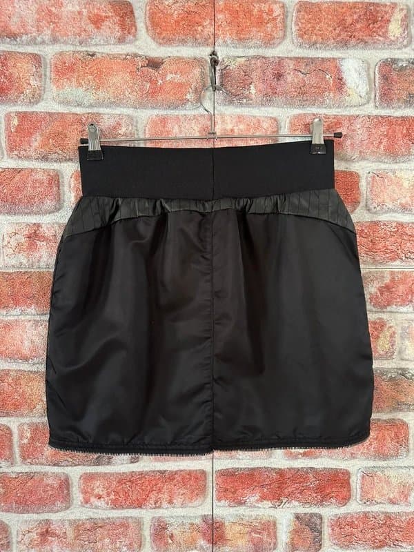 Manière De Voir Black Pocketed Zipped Mini Skirts