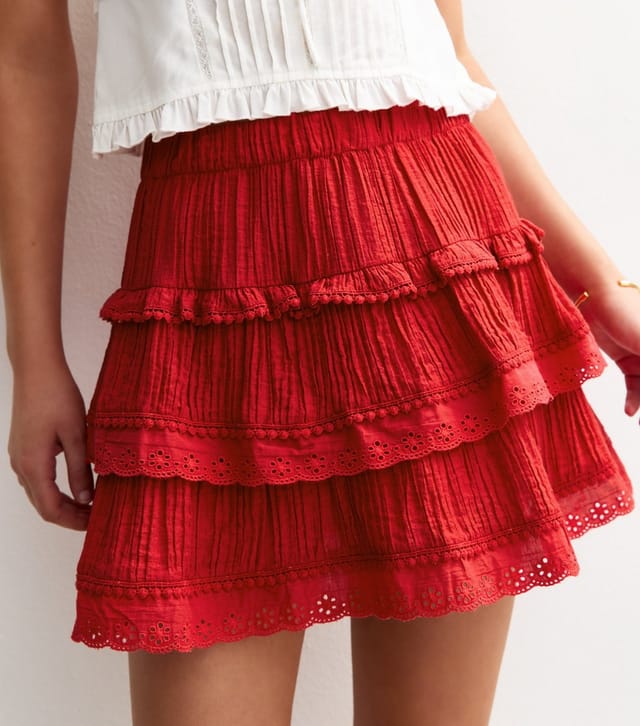 New Look Women's Bright Red Textured Embroidered Lace Trim Tiered Mini Skirt New Look - 2