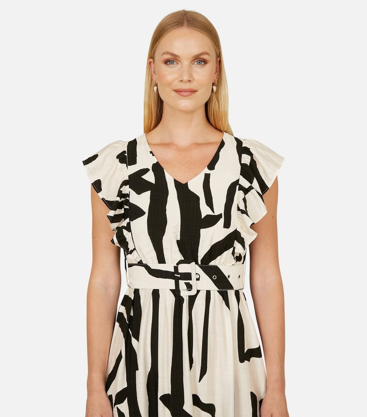 Yumi Women's Black Abstract Print Midi Dress Yumi New Look - 3