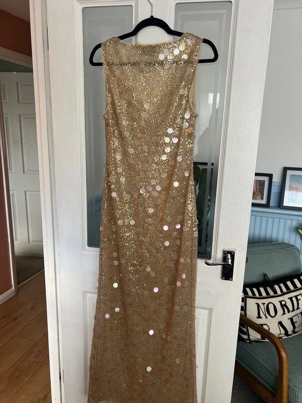 ASOS Design ASOS design statement embellished textured plunge maxi dress with mixed sequins in gold - 1