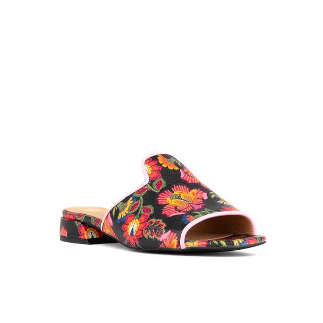 Embassy London Embassy London Women's South Beach - Black Flowers - 2