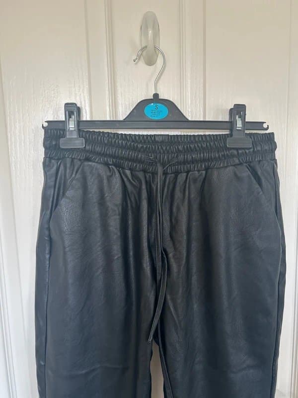 New Look Petite leather look cuffed trousers