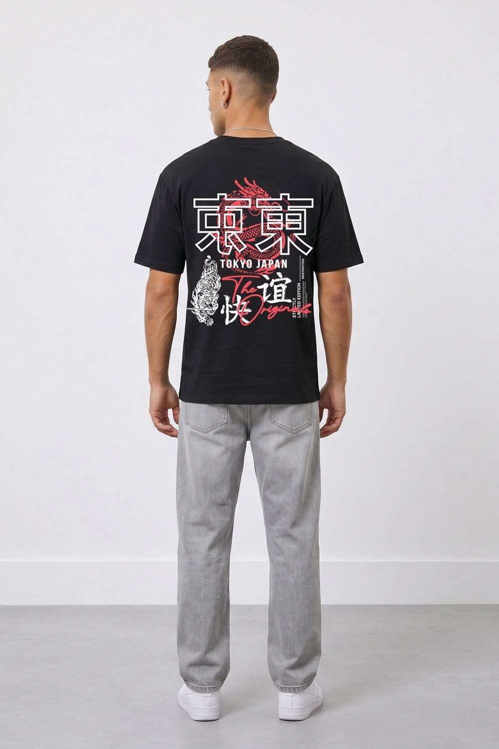 LONDON ATTITUDE LONDON ATTITUDE Men's Tokyo Dragon Premium Cotton Relaxed Fit T-Shirt in Black - 4