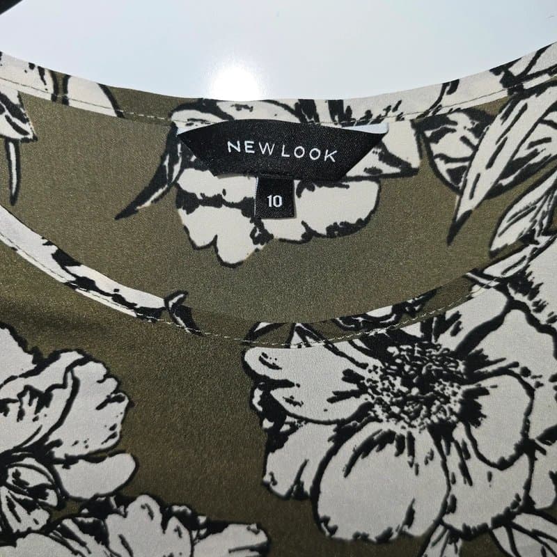 New Look New Look Khaki Floral S/S Blouse Top Size 10