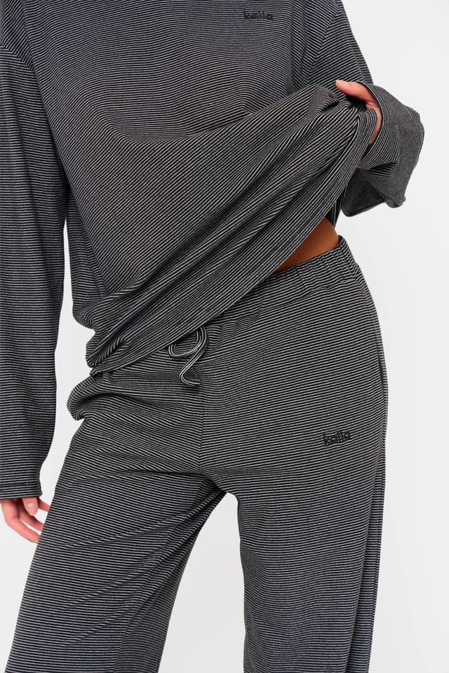 Kaiia Kaiia Striped Fleece Drawstring Wide Leg Trousers Black & Cream - 2
