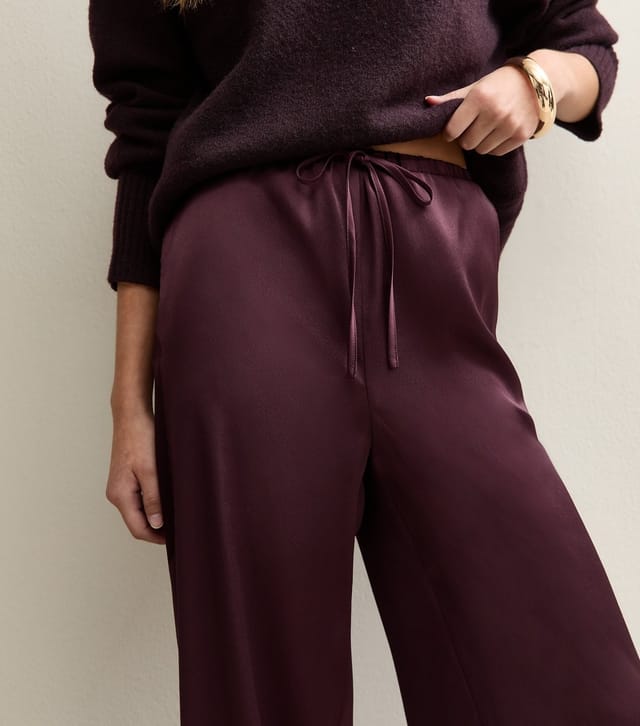 New Look Women's Dark Burgundy Satin Wide Leg Trousers New Look - 3