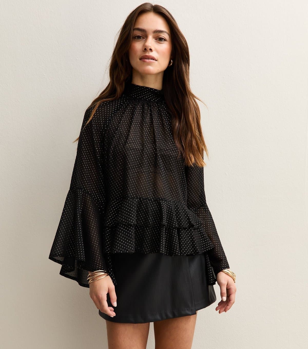 New Look Women's Petite Black Metallic Jacquard Chiffon Blouse New Look