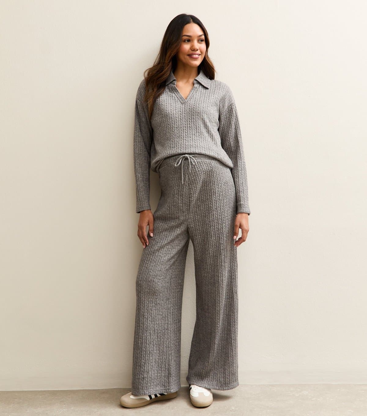 New Look Women's Maternity Mid Grey Soft Touch Wide Leg Trousers New Look
