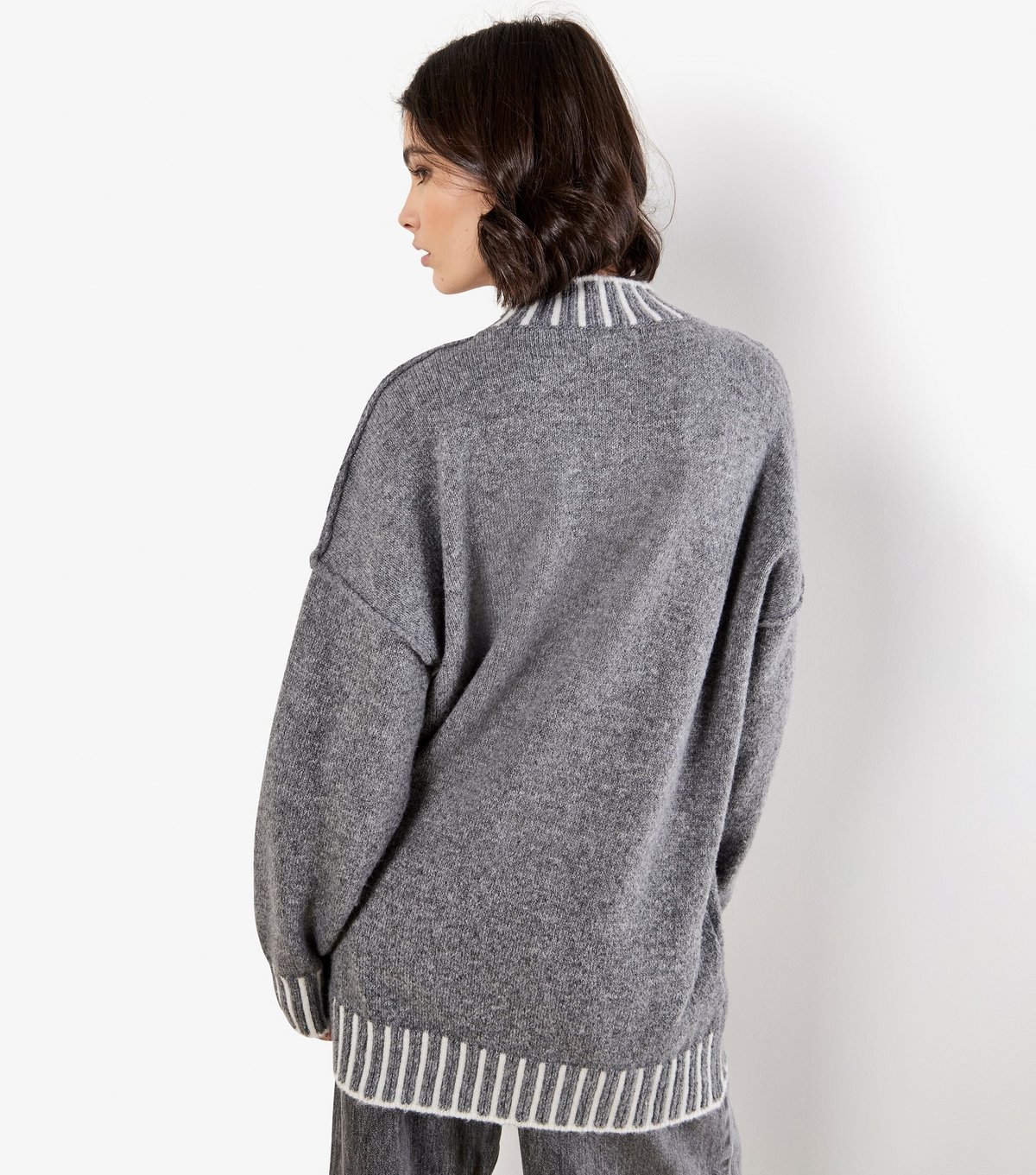 Apricot Women's Dark Grey Contrast Rib Jumper Apricot New Look - 3